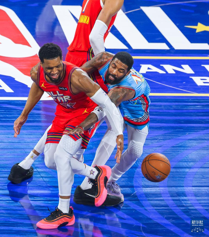 雷火电竞网站-关于篮球全明星赛精彩上演，全明星战队争夺奖杯的信息