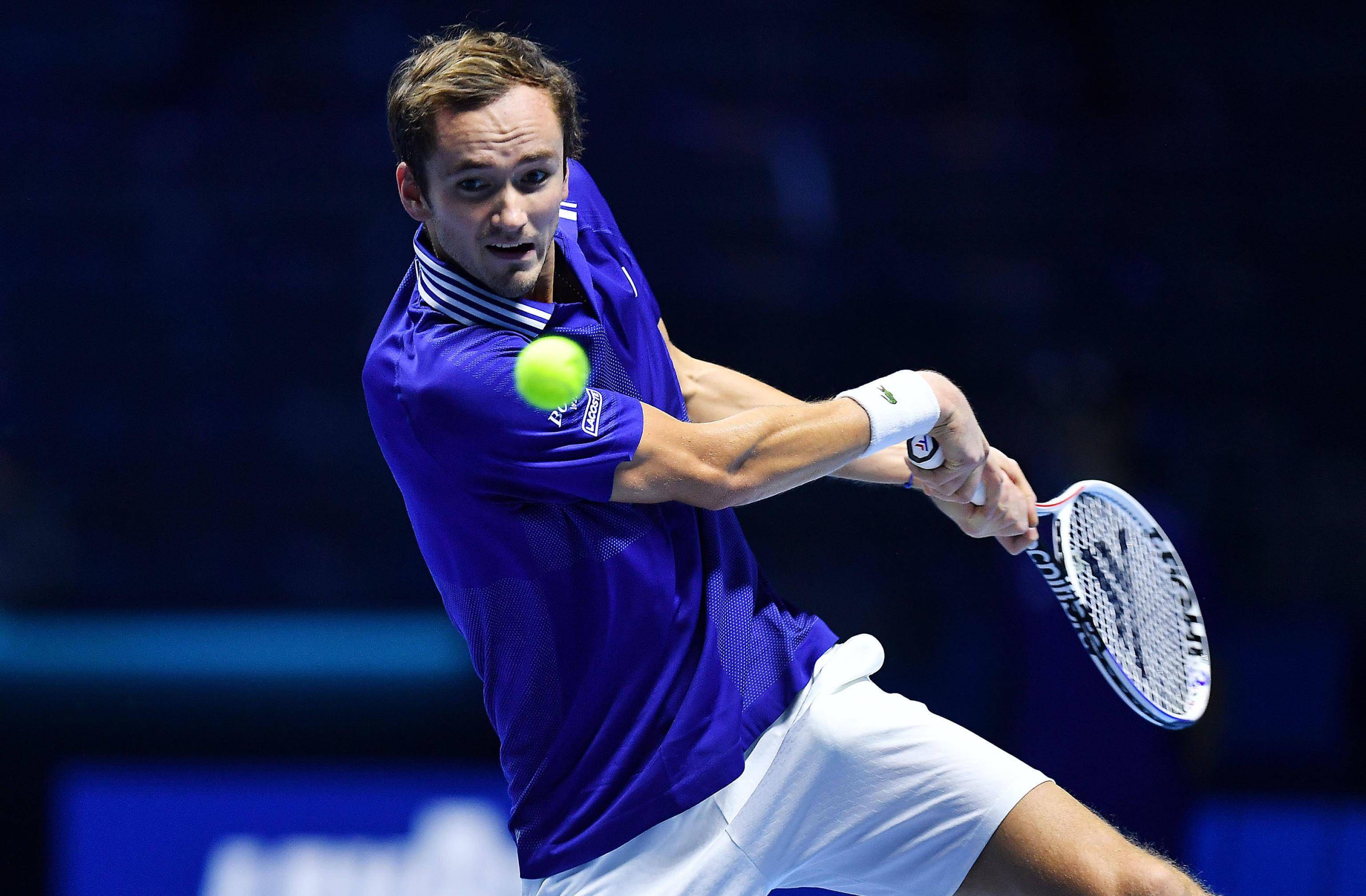 雷火电竞网址-美国网球队轻取意大利网球队，梅德韦杰夫爆发神勇的简单介绍